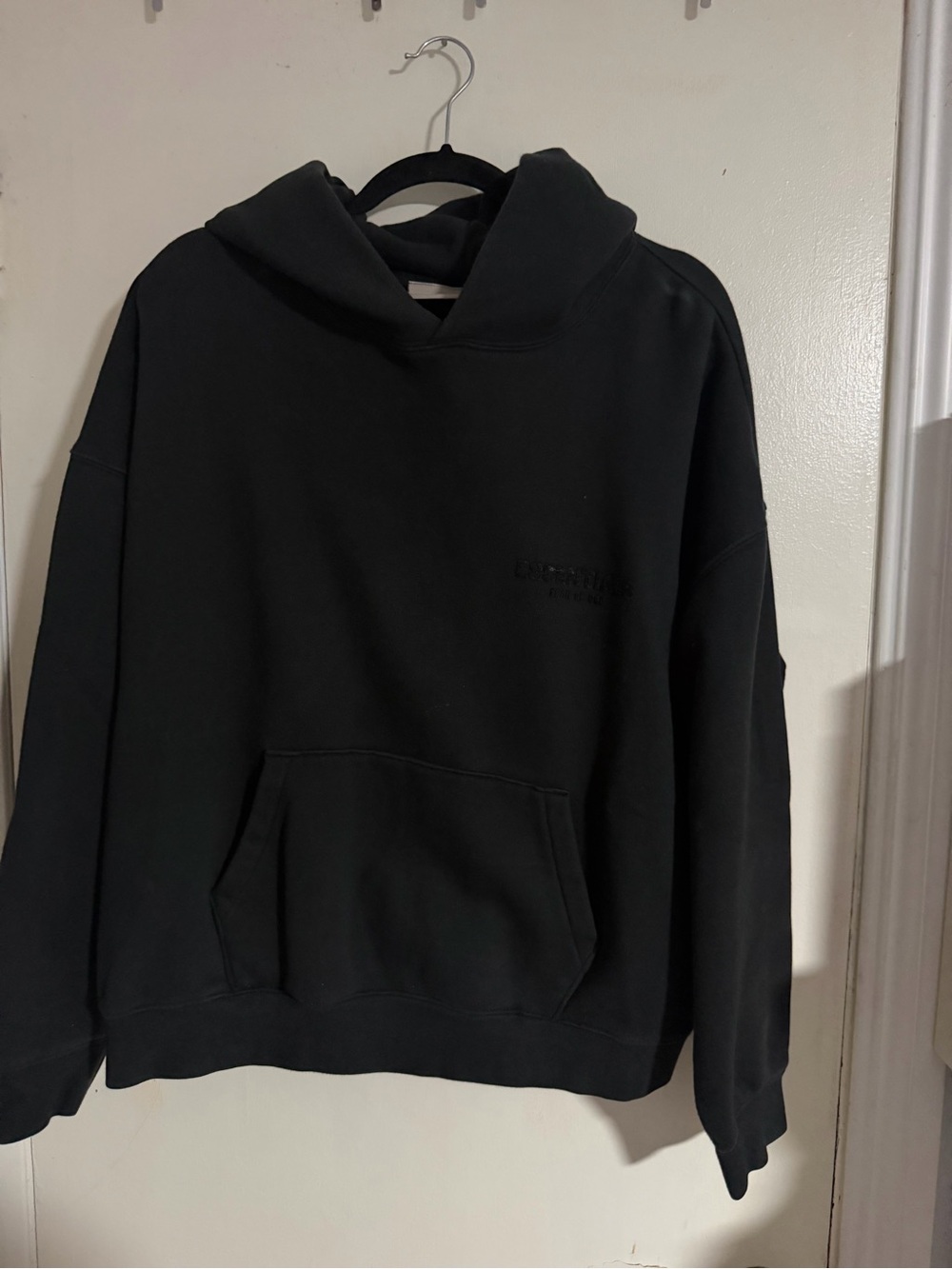 Fear of God Essentials Black Flock Logo Pullover Hoodie Medium